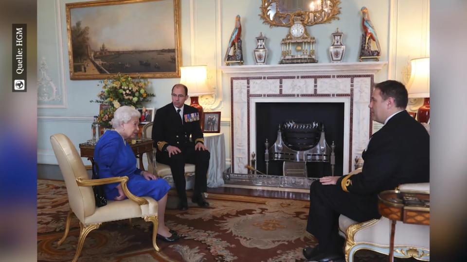 Trotz Corona! Queen empfängt Palast-Gäste
