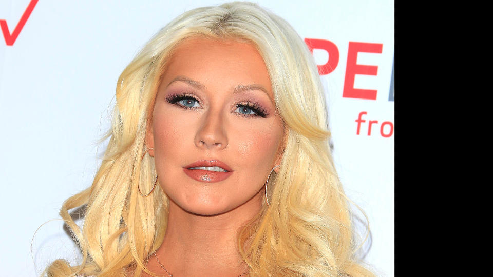 Christina Aguilera zeigt Mega-Kurven