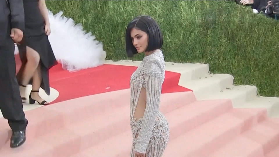 Kylie Jenner hochschwanger gesichtet