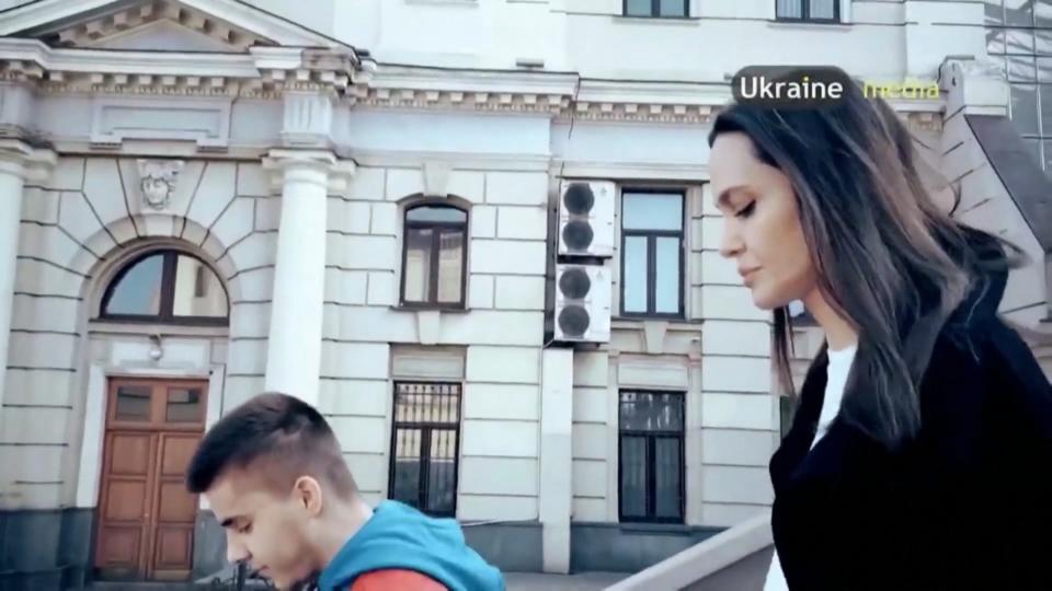Angelina Jolie zu Besuch in Ukraine
