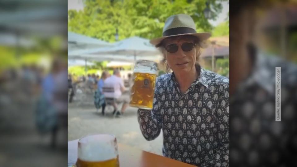 Mick Jagger überrascht Münchner im Biergarten