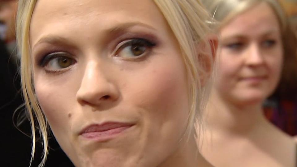 TV-Star Mavie Hörbiger wird wegen ihren Nippeln angefeindet