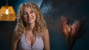 Christina "Shakira" findet Zungenküsse ekelig!