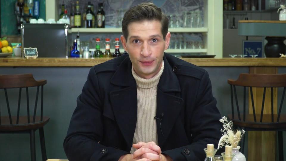 SerienStars aus „Unter uns“ und „Alles was zählt“ wünschen einen guten Rutsch für 2023!
