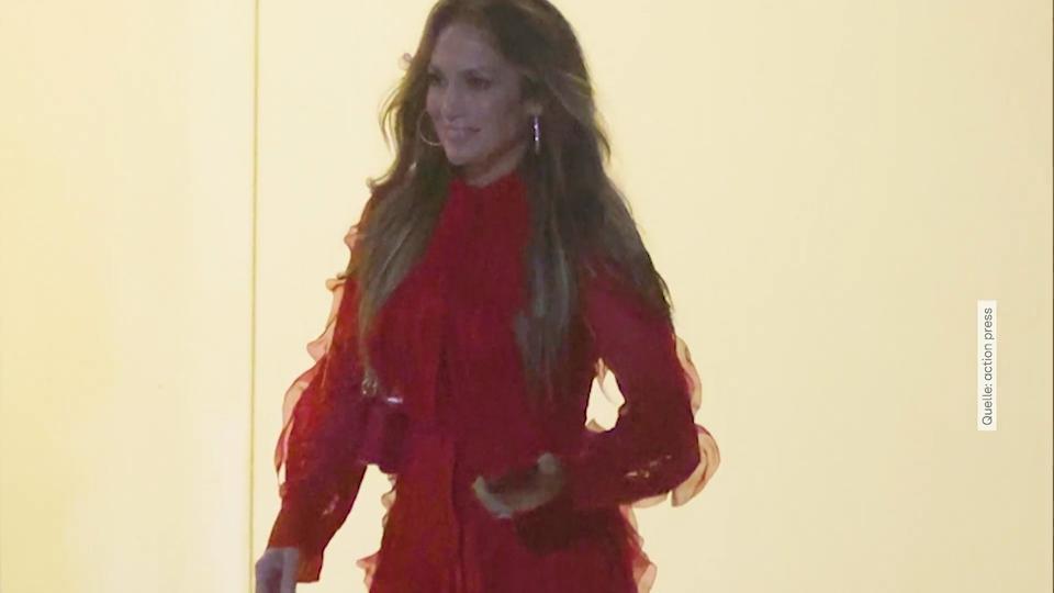 Jennifer Lopez stiehlt allen die Show